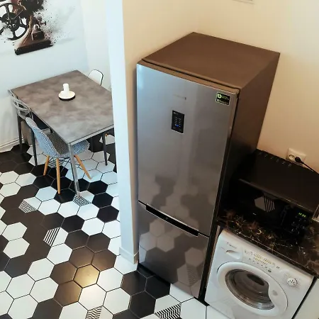 Alba On Calea Victoriei * 布加勒斯特