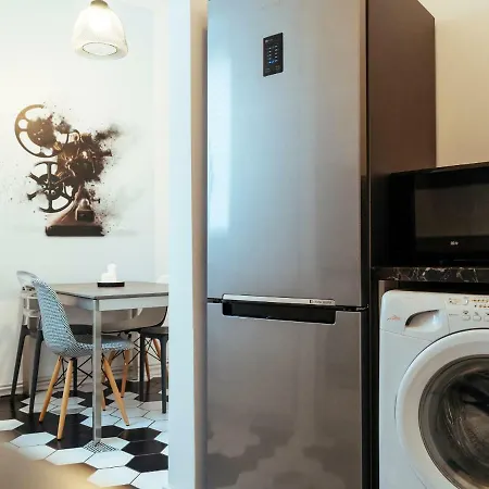 Alba On Calea Victoriei