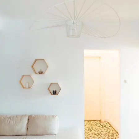 Alba On Calea Victoriei * 布加勒斯特