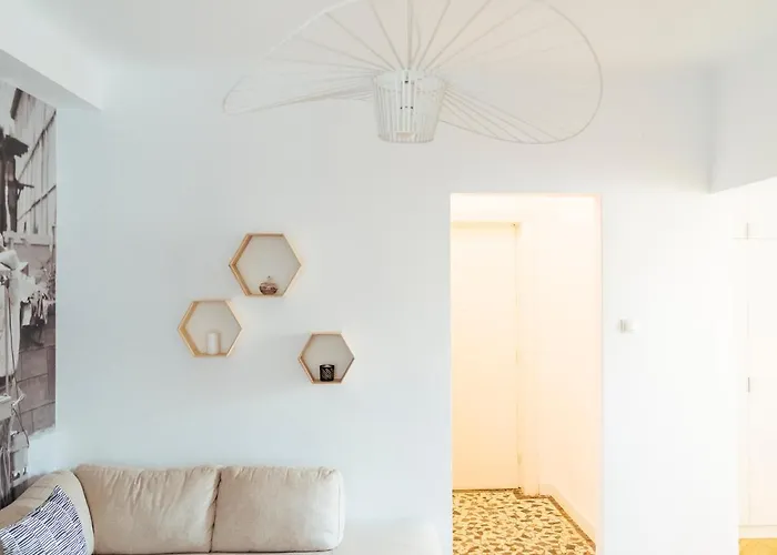 Alba On Calea Victoriei * Бухарест