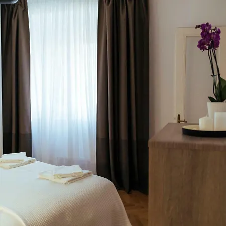 Alba On Calea Victoriei Daire Bükreş