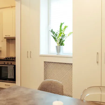 Alba On Calea Victoriei