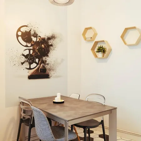 Alba On Calea Victoriei Bükreş